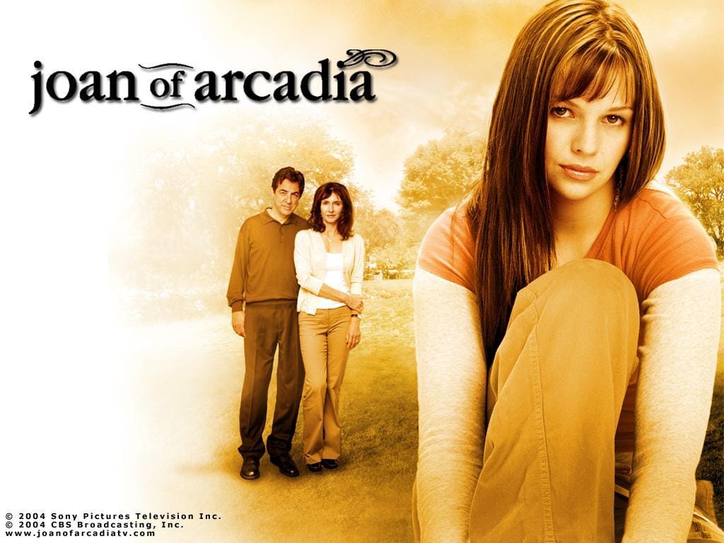 Promotional photo featuring Joan (right) and her parents (Joe Mantegna and Mary Steenburgen)